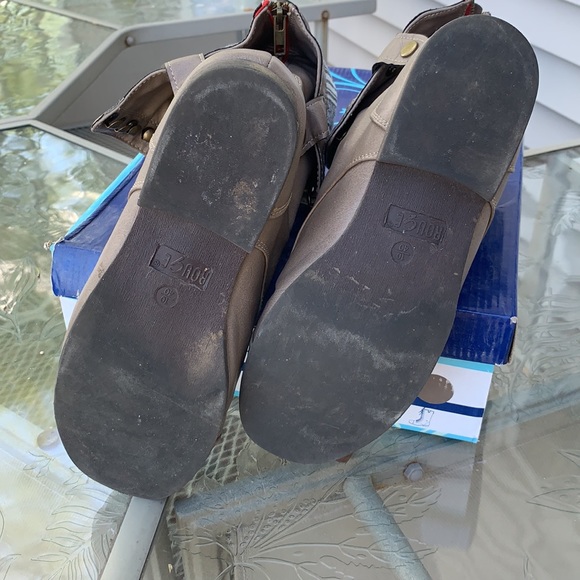 Rouge | Surprise Combat boot | Stone | size 10 - Picture 4 of 4